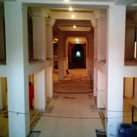 satsang-on-the-10th-anniversary-of-the-mahasamadhi-of-holy-guruji bodyImage